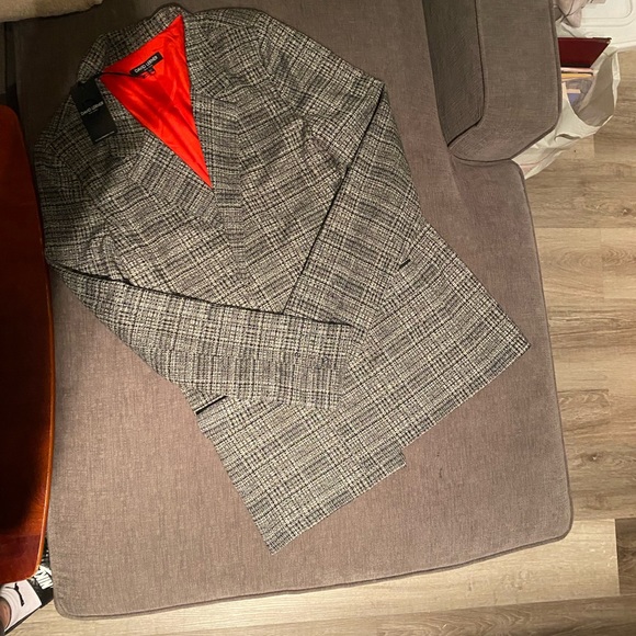 David Lerner Oversized Blazer - Picture 7 of 7